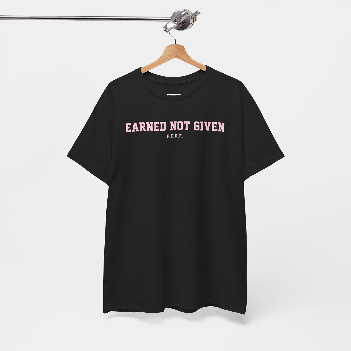 Morgan Roberts #23 Tee